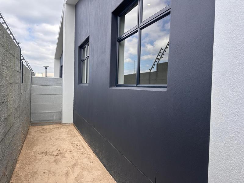 To Let 2 Bedroom Property for Rent in Haasendal Western Cape